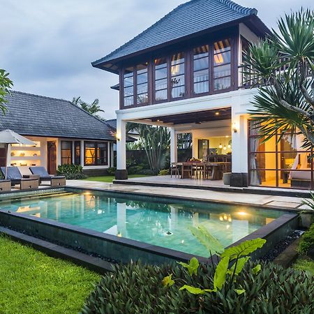 Villa Ayode Selemadeg Exterior foto